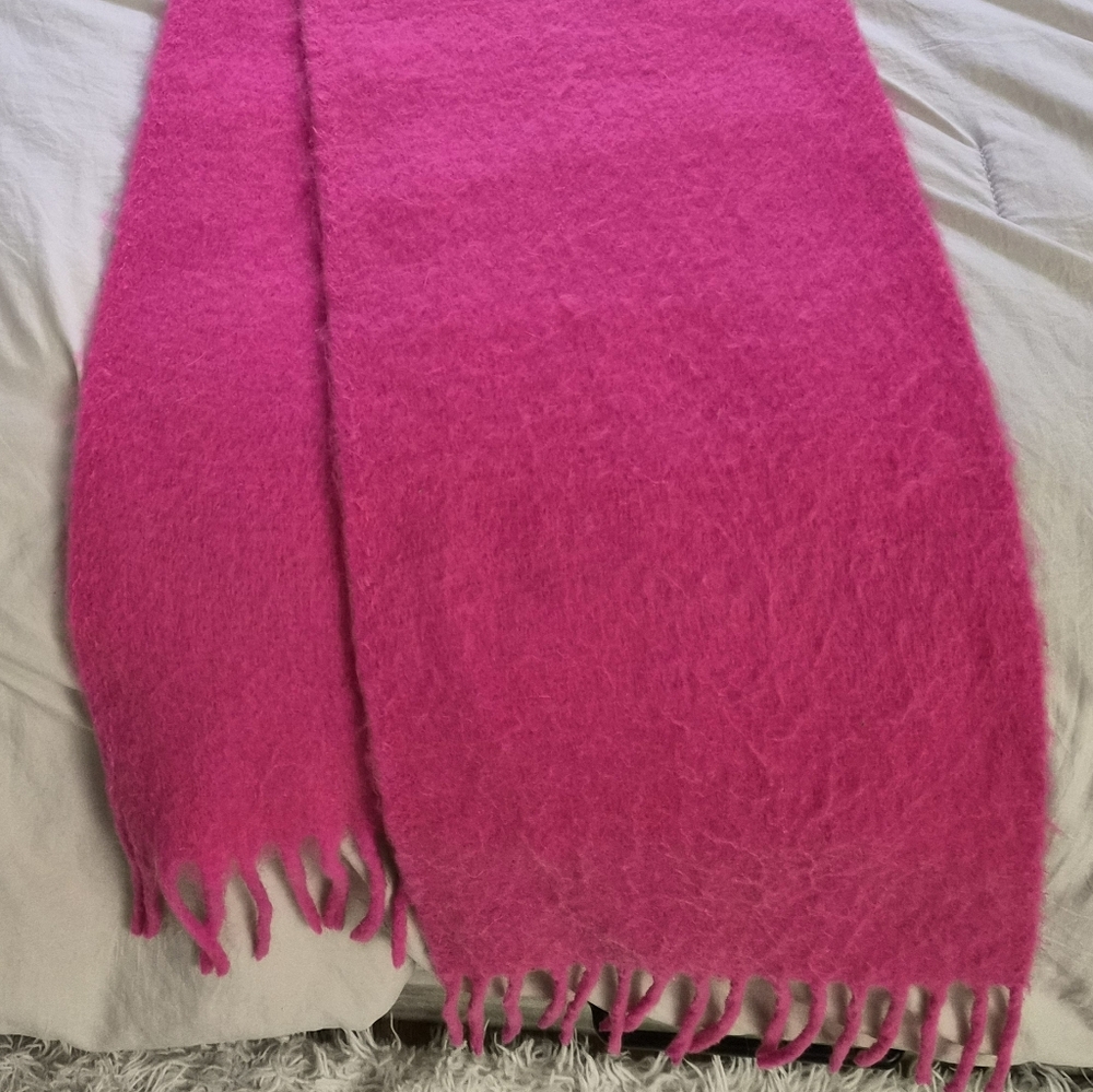 Luxurious Pink Scarf